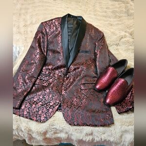 NEW MEN BURGUNDY PAISLY PRINT FORMAL BLAZER SIZE 2XL~ NEW MATCHING SHOES SIZE 10